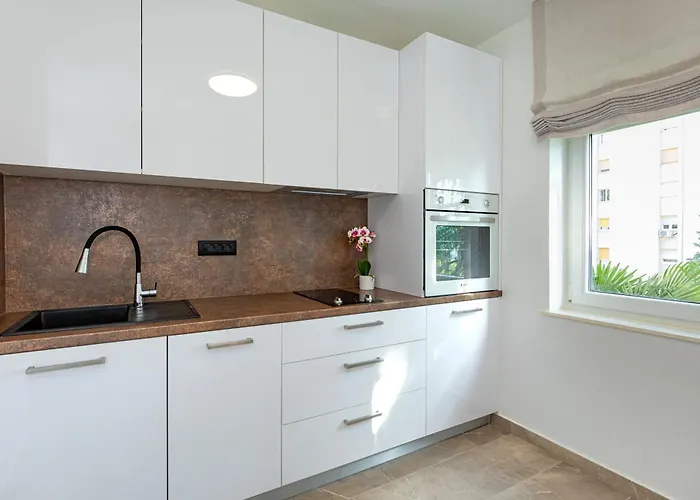 Apartman Living *